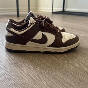 NIKE WOMEN’S DUNK LOW SNEAKER IN BROWN